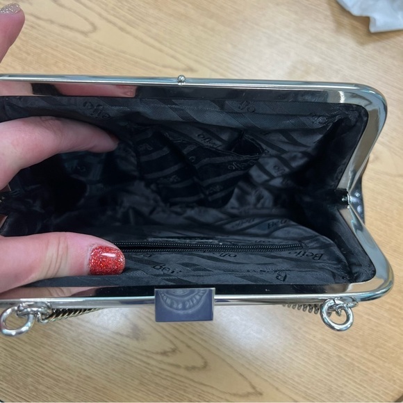 Beijo retro style patent leather buckle bag - Picture 3 of 7